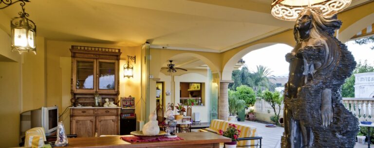 38af84d549ced85066f5ae2350e93a7b - 13