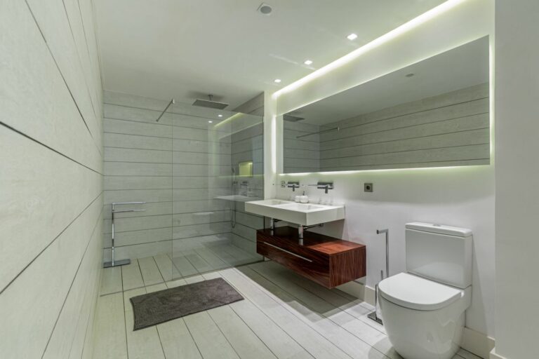 8c1a8e6e26cf0b4efd2246e9cd5deaab - 15