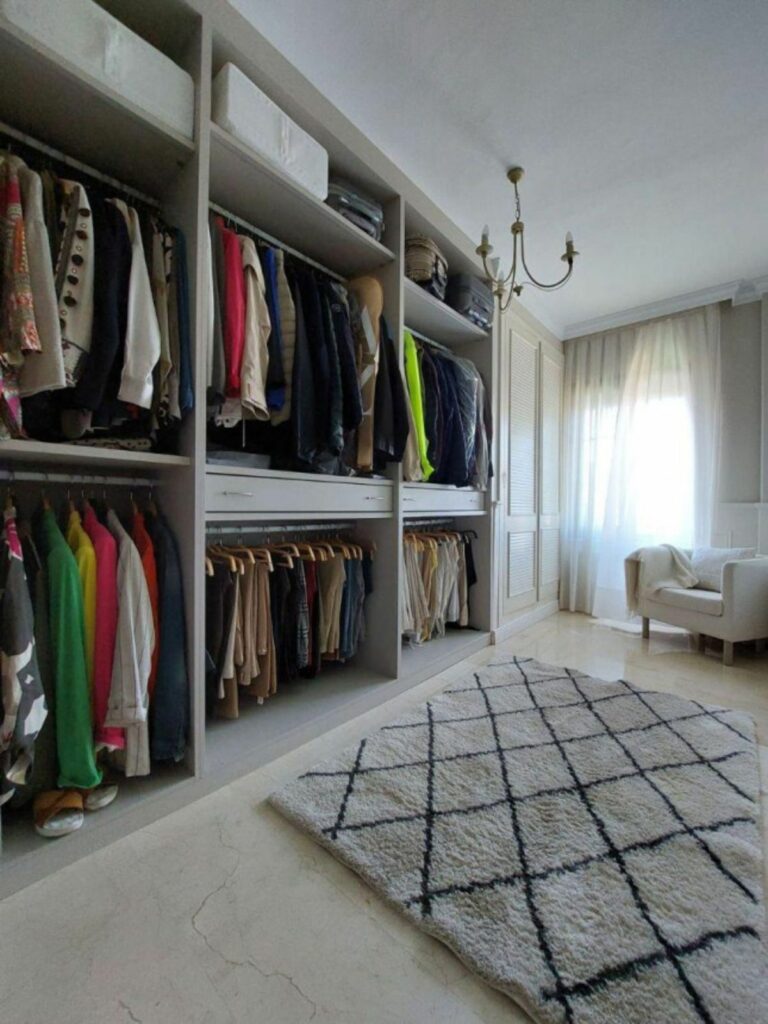 a1040e3f00ba4f5f4ead87ddf8778e07 - 13