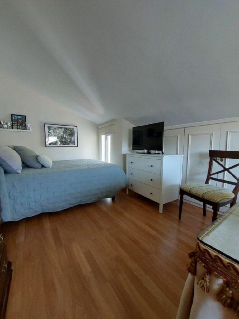 a1040e3f00ba4f5f4ead87ddf8778e07 - 15