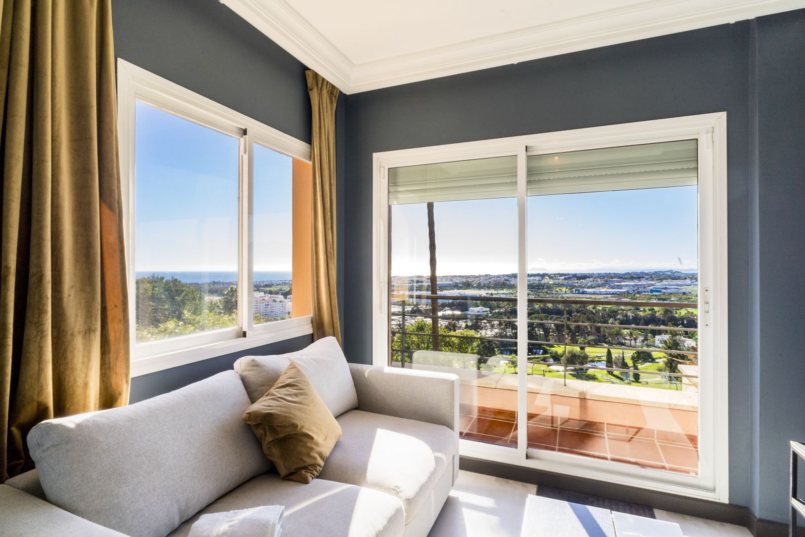 c0f928c73b75bd5b66559333a0932293 - 11