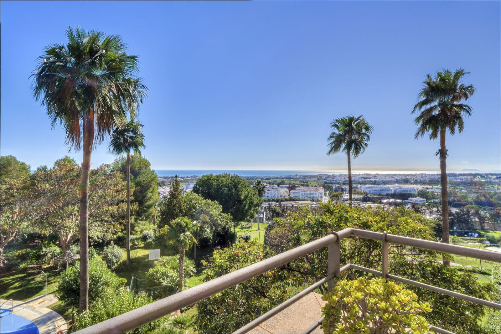 c0f928c73b75bd5b66559333a0932293 - 14