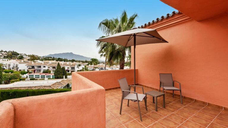 d7618d5a72ddd9afbbf227178c0f2939 - 1