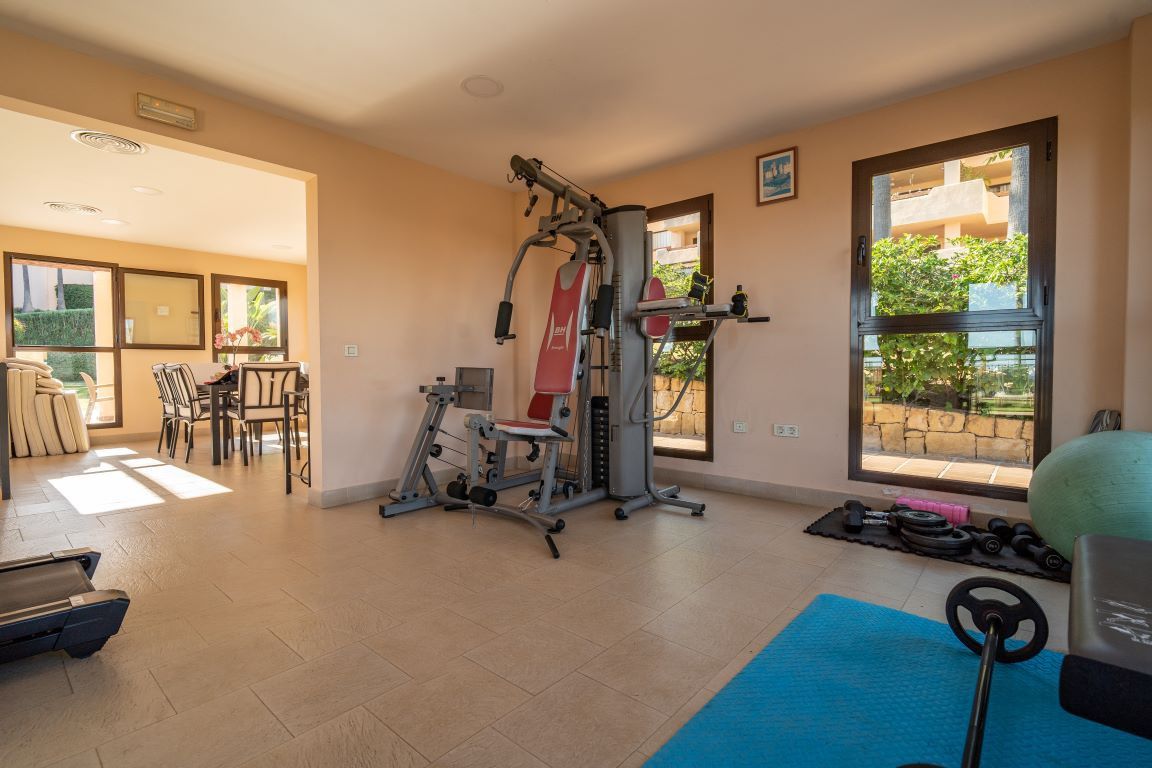 37e89ea792362a5bb2ef24b186b1e559 - 13