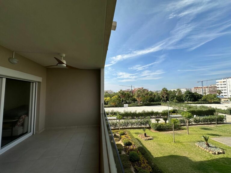 576307d107ec4fe6051e90b4dfe32aed - 16