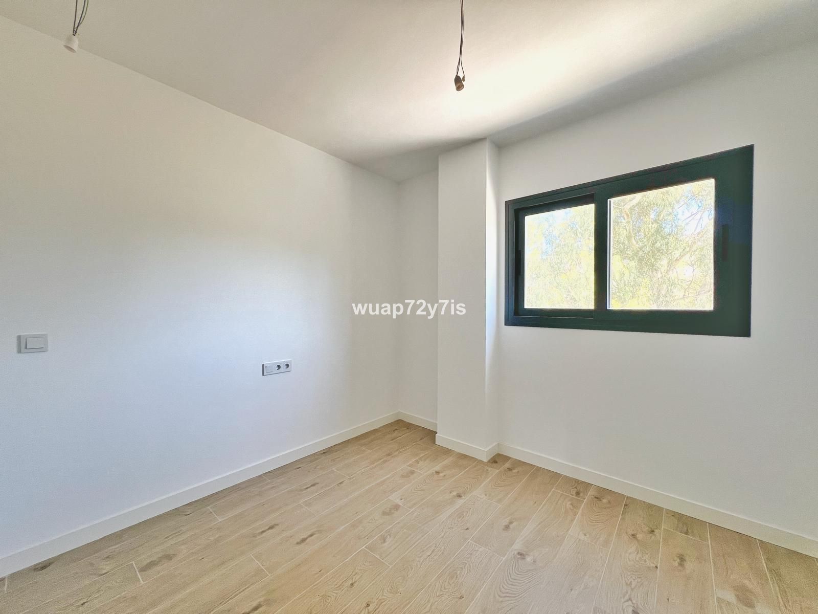 f35d98d1d4d6b709fe4c979014afe075 - 12