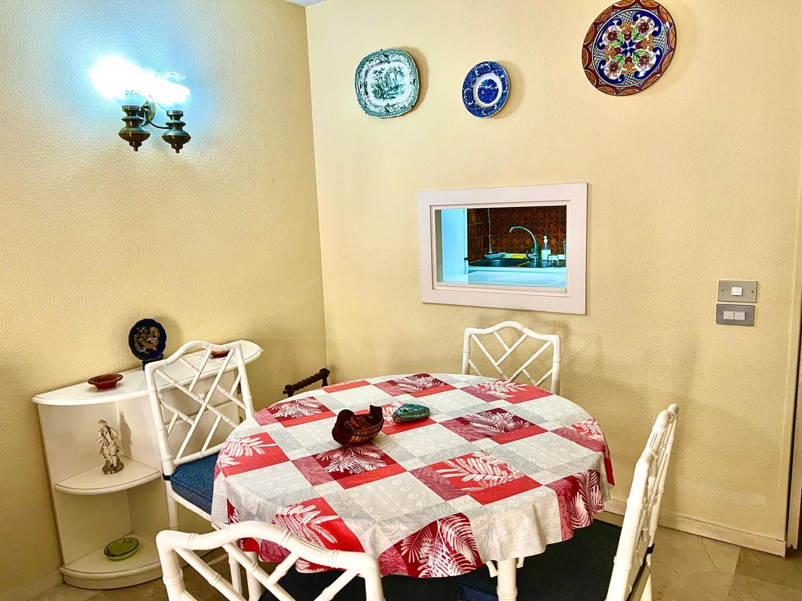 1b050d3d4ca1cbcabaebf9883b334176 - 5