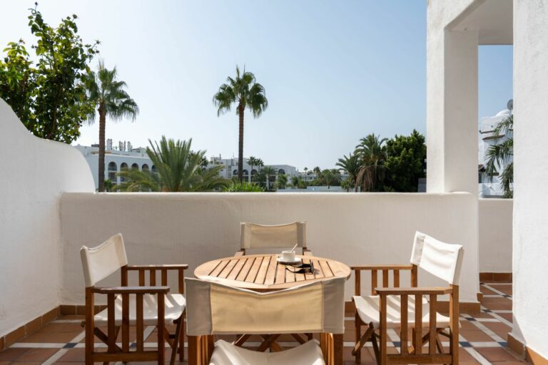 450a842aba26723ef5a94012e3bba0e2 - 1