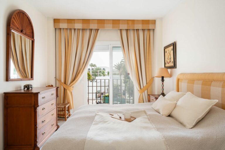 450a842aba26723ef5a94012e3bba0e2 - 12