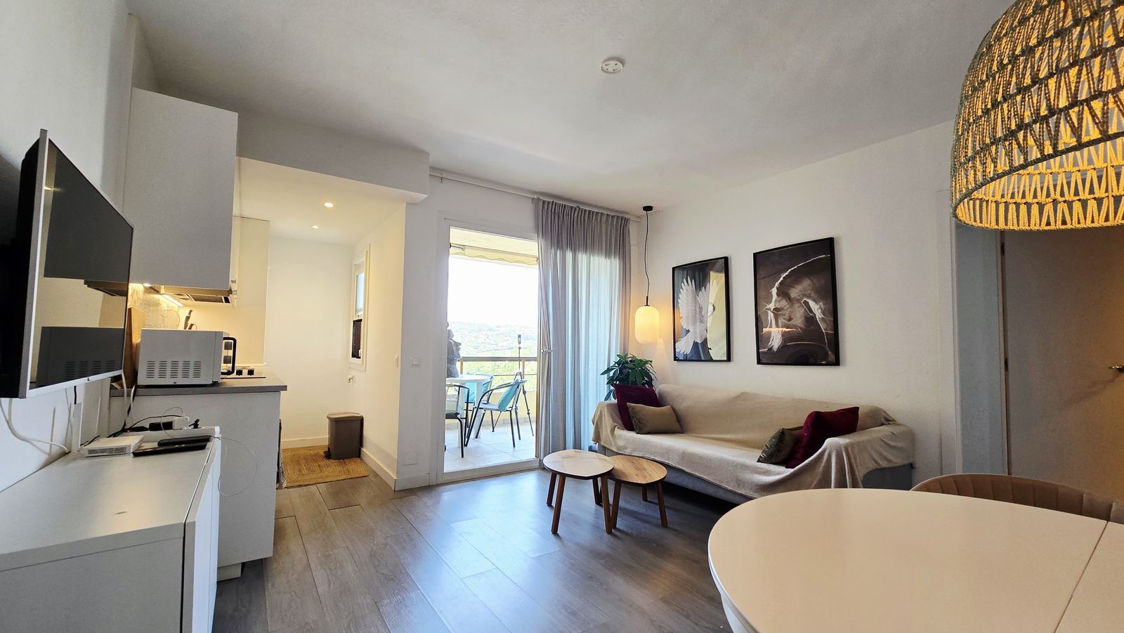 a2df543f81acb6d05c7bc27525fae464 - 11