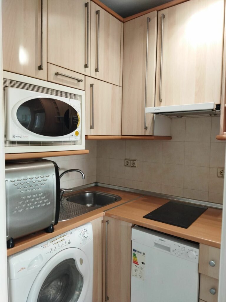 be31bfbdd2c585b35f92e66936dea898 - 6