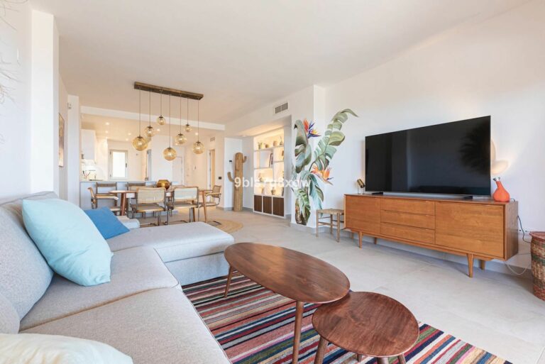 0515fe6b2be323c6c8c14e49401fcc60 - 12