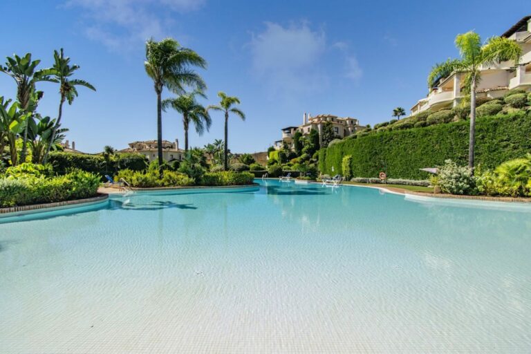 0bfb614f3f43f6dd52fa974c53d1a871 - 14