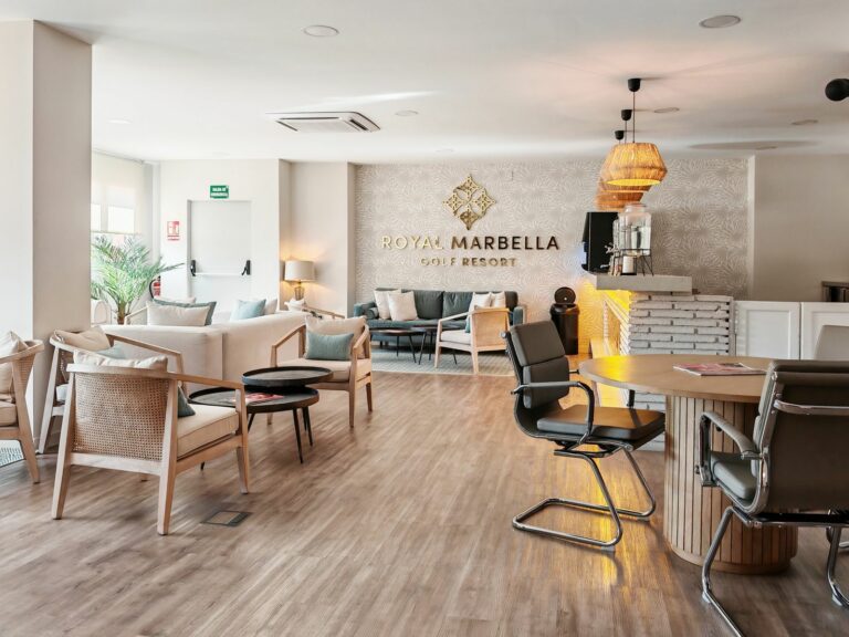 12b75ddc1e2d140d8e4613486ead3a88 - 15