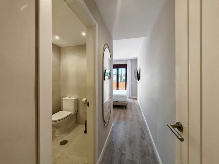 12b75ddc1e2d140d8e4613486ead3a88 - 9