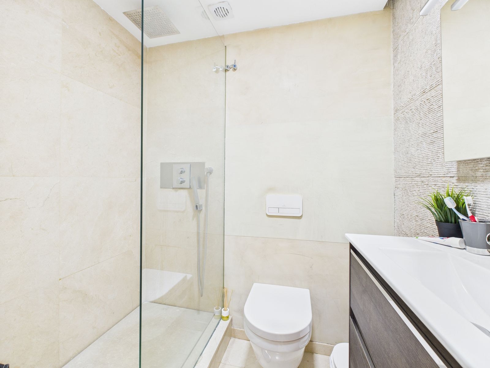 138c978da41b5dc1e422b69744e9e458 - 16