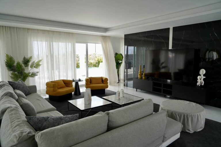 1d9f3d74f8938c875d7dcc3d3628dd05 - 13