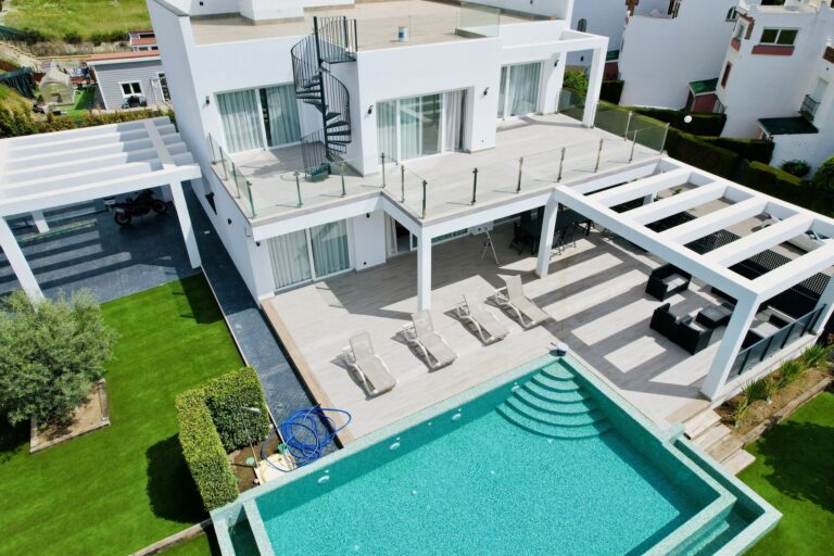 1d9f3d74f8938c875d7dcc3d3628dd05 - 8