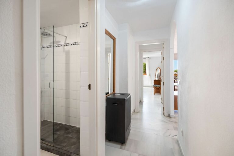 2302bebbae41b00dc5db57a13bb287a7 - 11