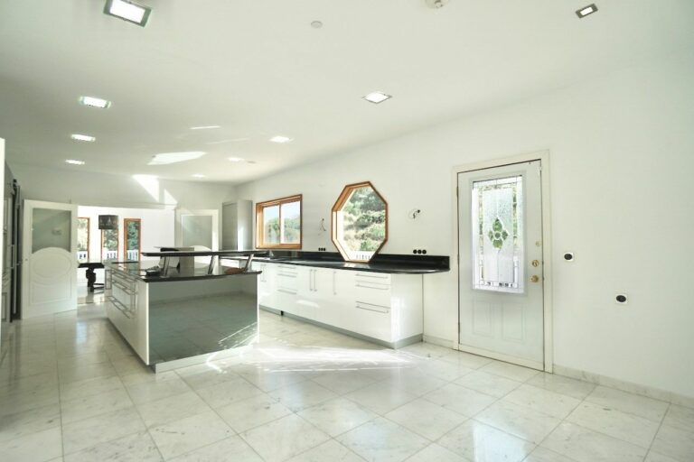 2e89d506dc23637cae41cafbf12fb6f9 - 15