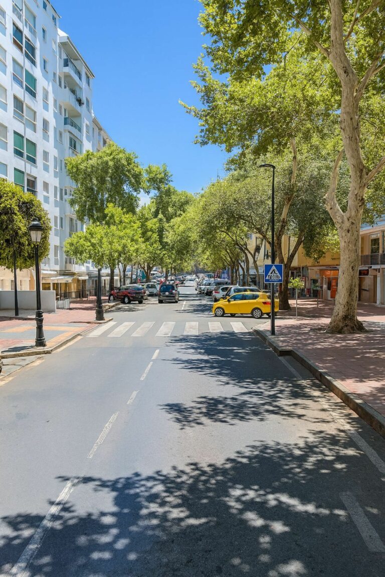 2ede45b2088bd555eafdf9201cbffc18 - 1