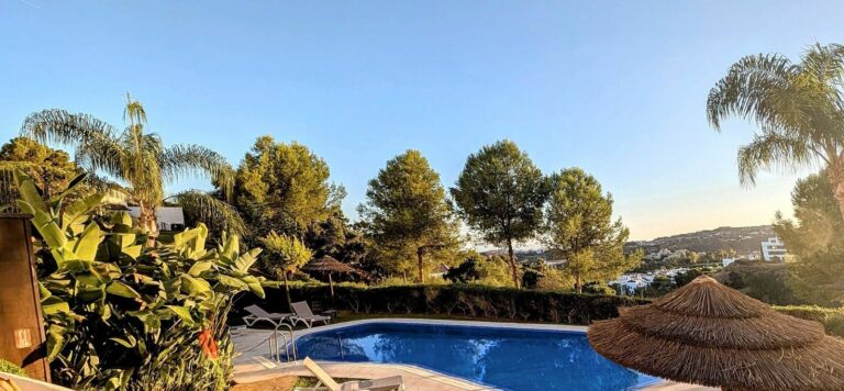 41a83cbfa5a0b6f1bd361d8413f64c78 - 16