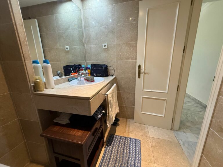 47af03338f995ddc9a1dcb3d84be4d5c - 12