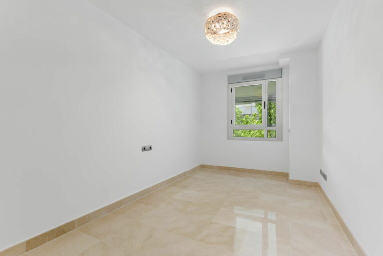 52de106676503c95e855e9fe7fac32fc - 15