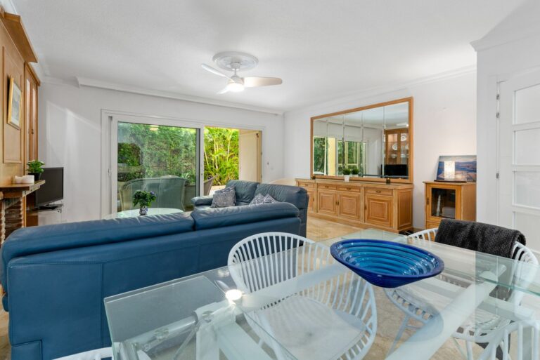 585b4f95e23a6575ac39eb3c08e8db3e - 9