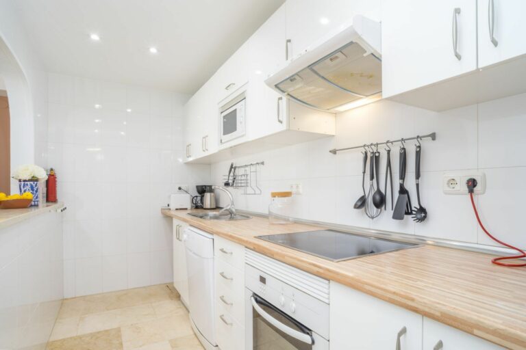 6589b0574e2926c0e22862d8caa0f374 - 15