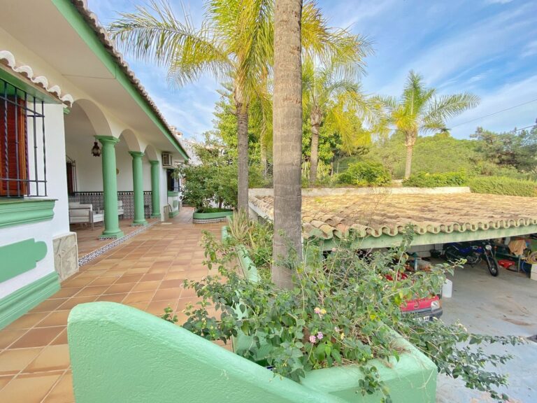 775ad17c50954267b61f078de7b7a2db - 10