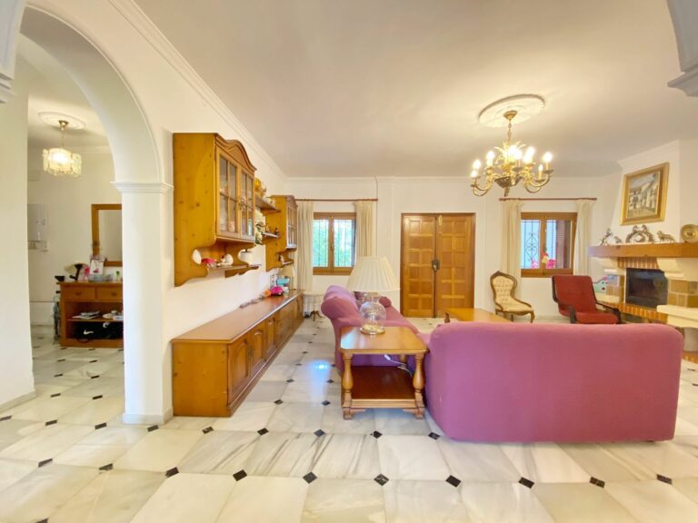 775ad17c50954267b61f078de7b7a2db - 16