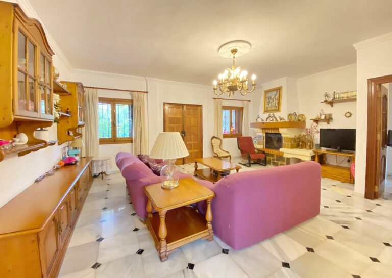 775ad17c50954267b61f078de7b7a2db - 4