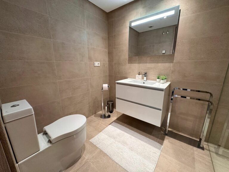 787421505e9833163147cc27fa4ab201 - 14