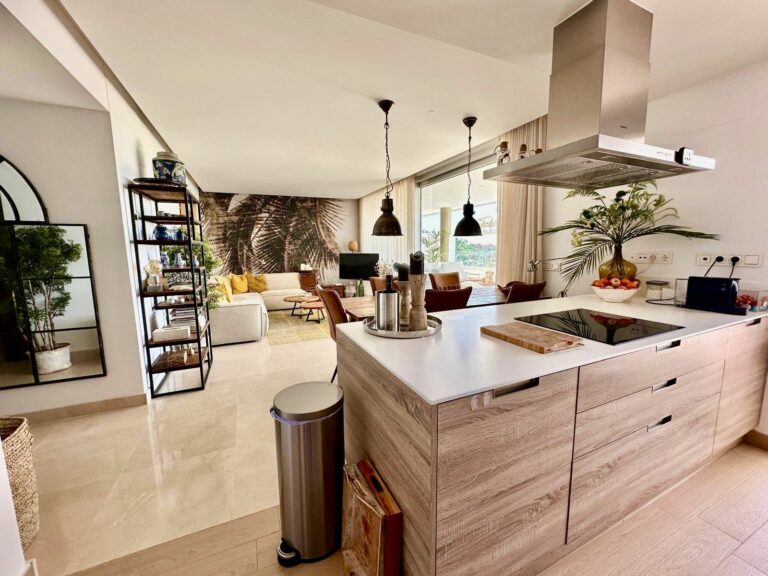 787421505e9833163147cc27fa4ab201 - 4