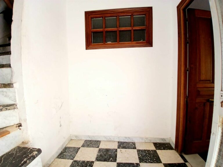 9b5a9406b030d3137e6f88241f550da4 - 12