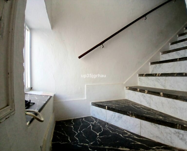 9b5a9406b030d3137e6f88241f550da4 - 13