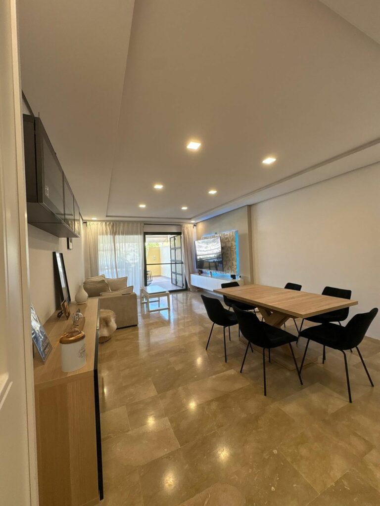 9d30c8af22e6b70d9a9e49e7c194e95d - 11