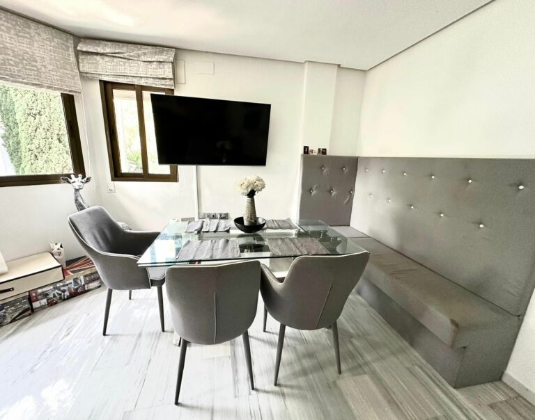 9f3f70080bd43b9225792c6ba7b320c9 - 10