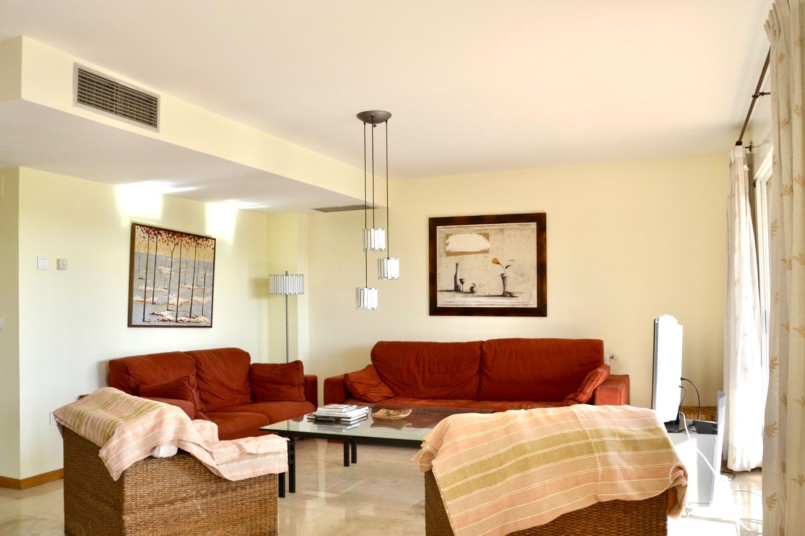 b952c2d374a78262a68d349db4017fce - 12