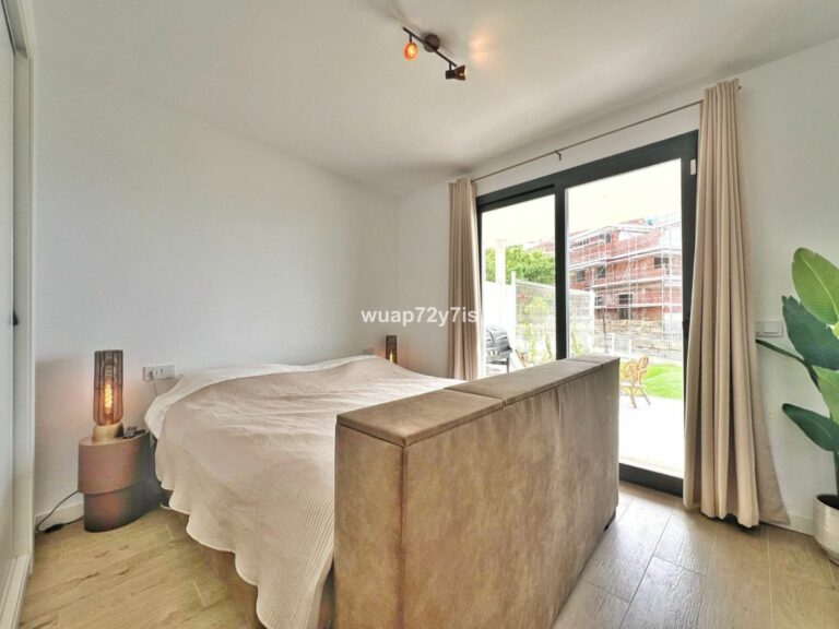 c05389438c35f1456031b0abbf38e7e6 - 11