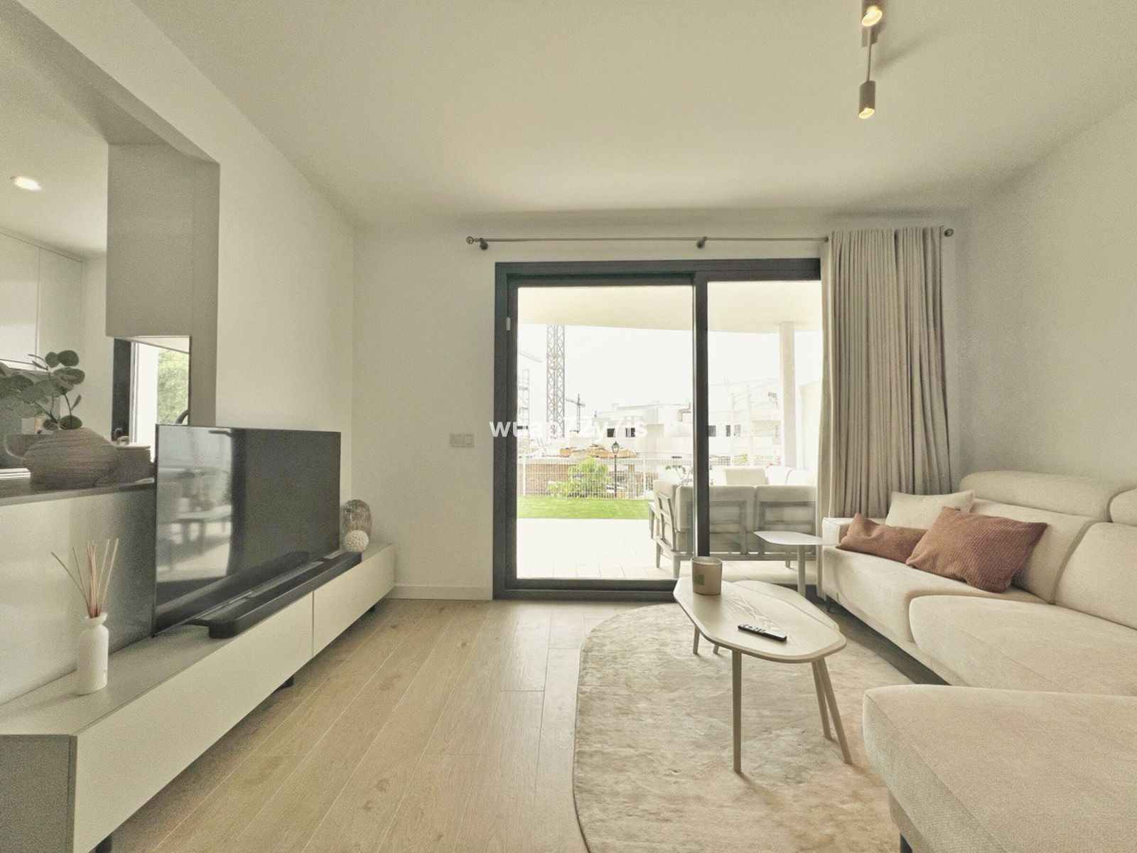 c05389438c35f1456031b0abbf38e7e6 - 6