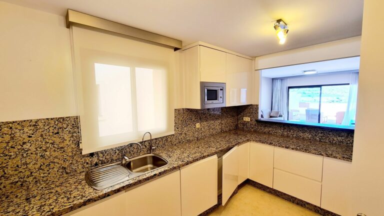 cd36c9c626f4ac28857b11ce70ecd265 - 3