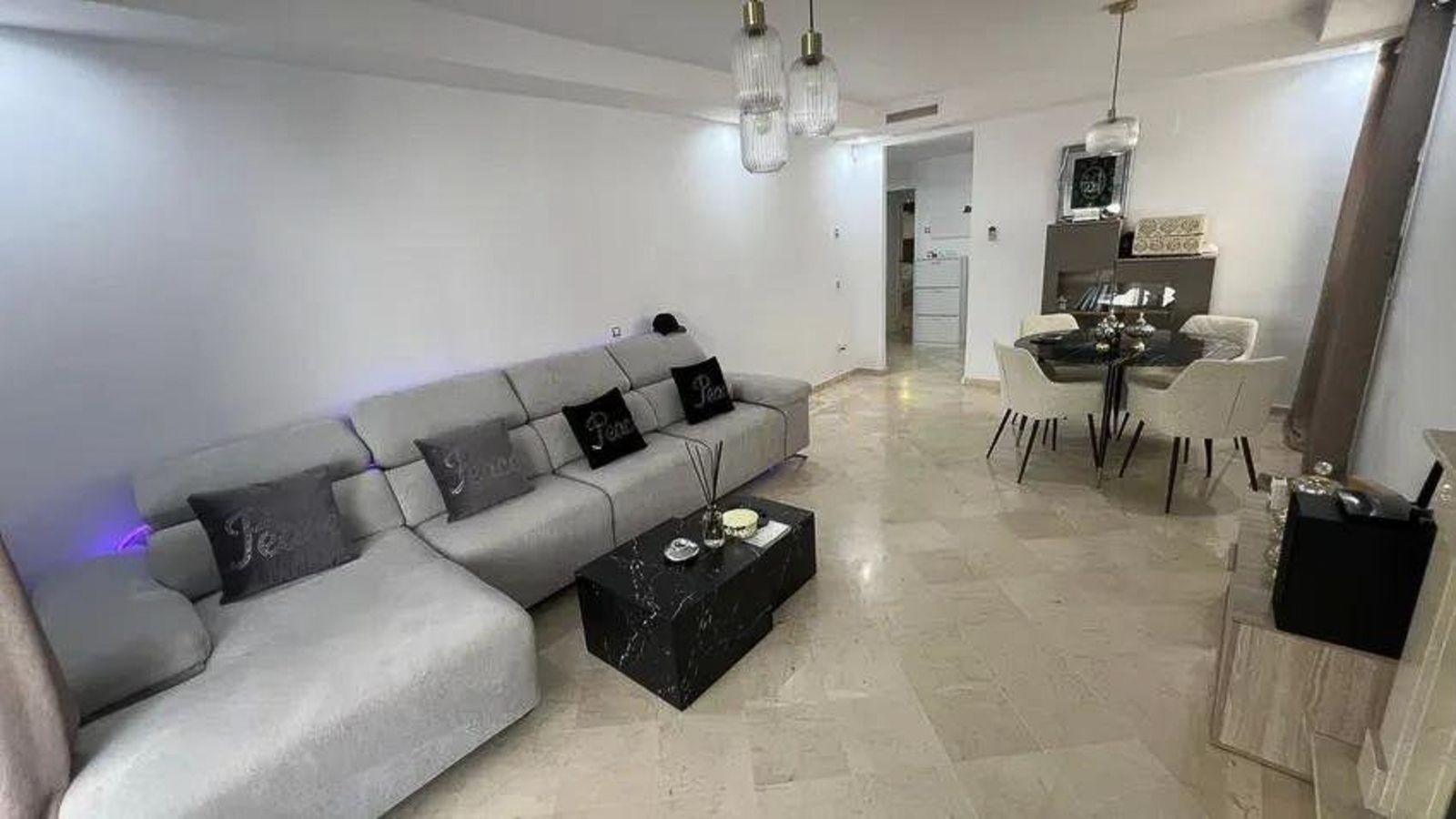 cd6cc9aade7451d812fda4028eaa7d79 - 2