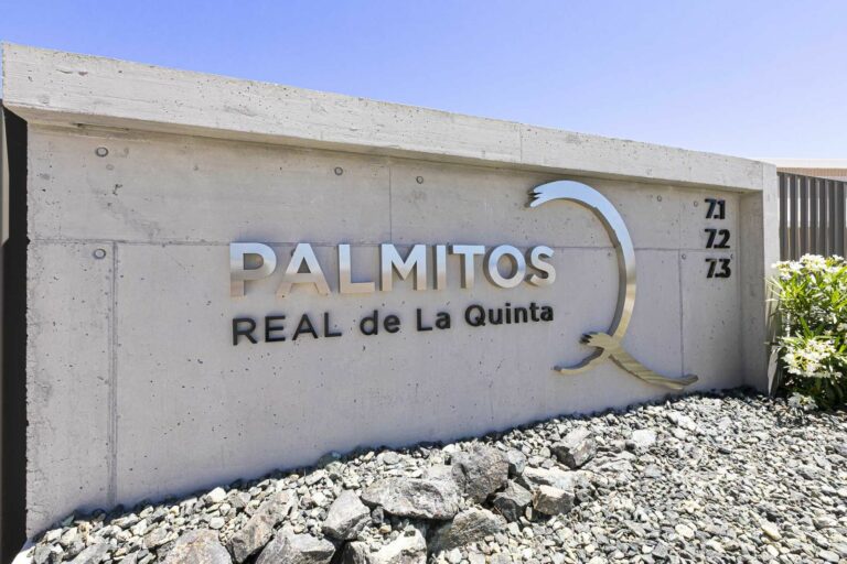 ef4e8d3292d5e150da45b20803f5f4a8 - 16