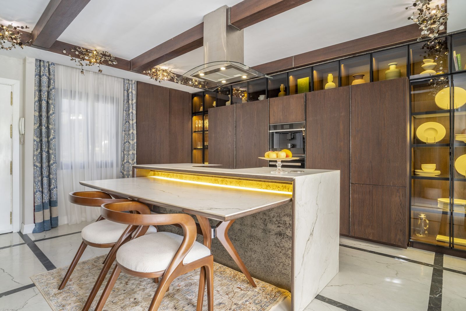 0240242b5f90e1cb360ca5a356d896e3 - 6