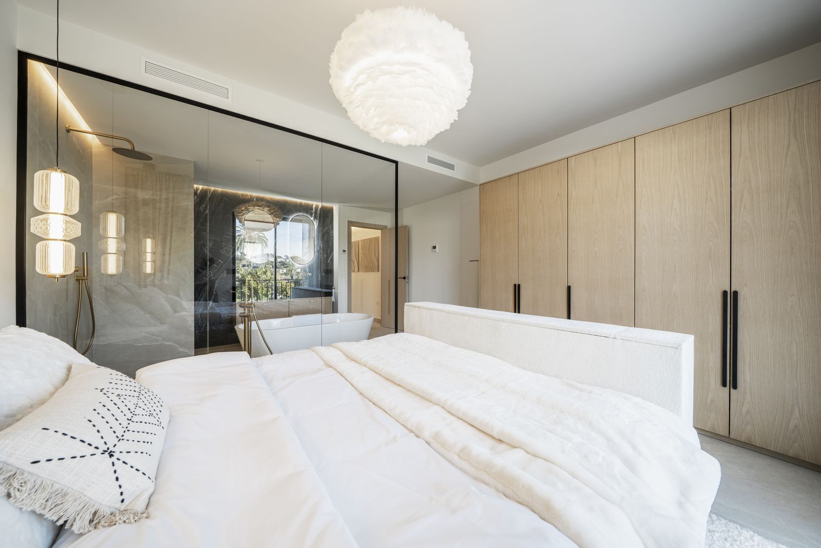 03955cd0c9cbeaa298e229d09a6cd52b - 14