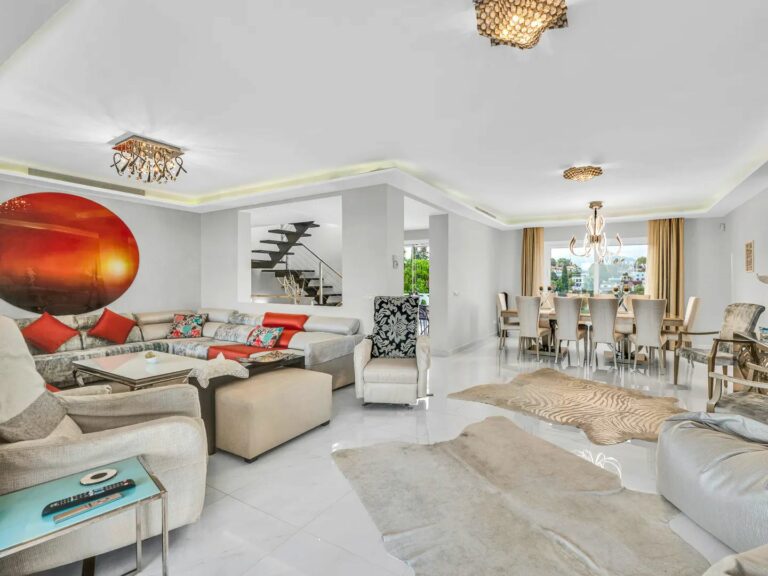 0943231c6b170b56e0c2edaa22467261 - 4