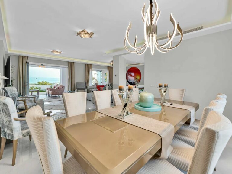 0943231c6b170b56e0c2edaa22467261 - 6