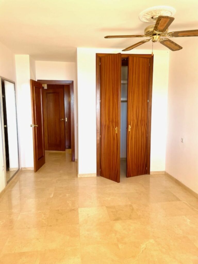 0ab2e13ac776067cfe0783fa5c7af3be - 11